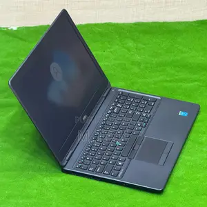 New Ordinateur Portable Dell Latitude 5540 8GB Intel Core I3 HDD 500GB