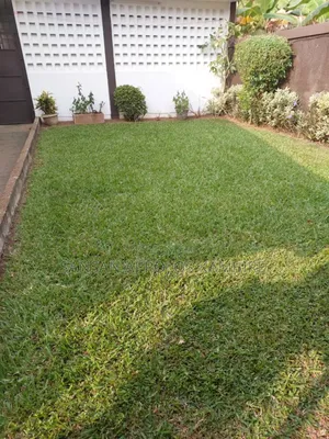 4chbre Duplex dans Une Belle Villa, Cocody à Vendre