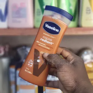 Photo - Vaseline Cocoa Radiant Lait Corps 295ML