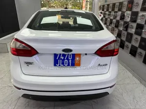 Ford Fiesta 2014 Blanc