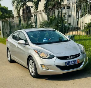 Hyundai Elantra 2013 Blanc