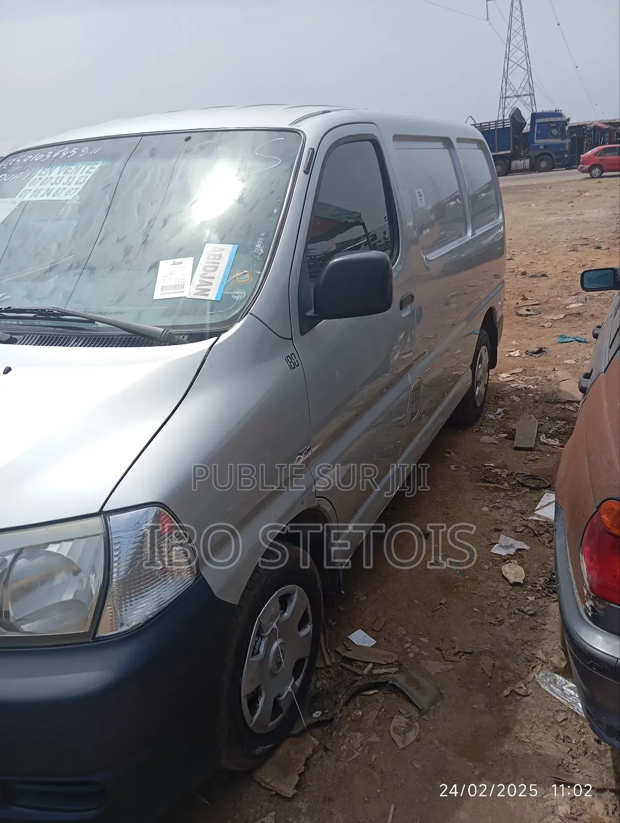 Toyota HiAce 2018 Gris