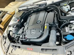 Mercedes-Benz C250 2013 Blanc
