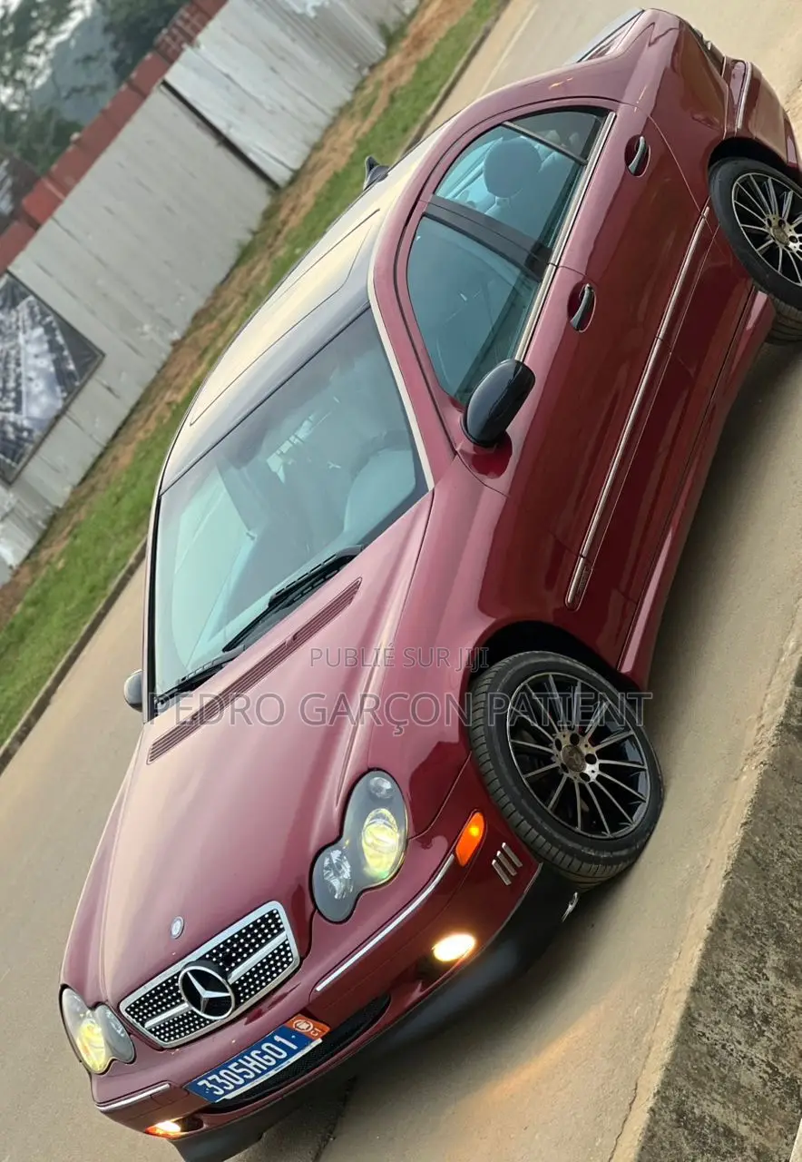 Mercedes-Benz C200 2004 Rouge