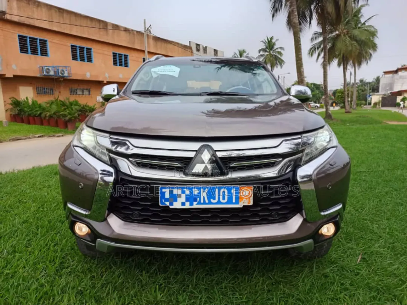 Mitsubishi Montero 3.0 3dr AWD 2016 Marron