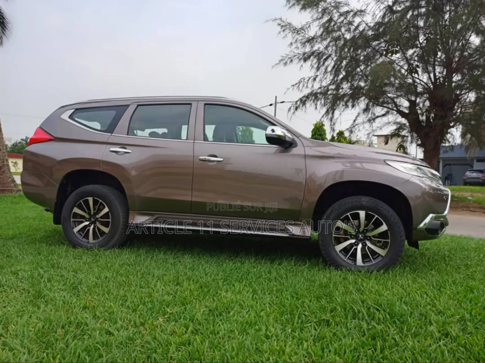 Mitsubishi Montero 3.0 3dr AWD 2016 Marron