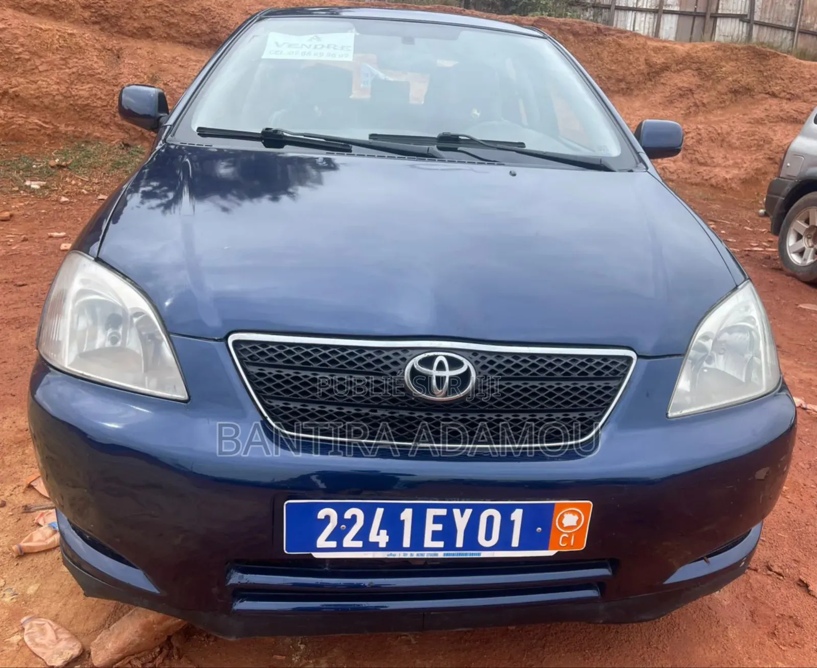 Toyota Corolla Hybrid LE 2025 Bleu