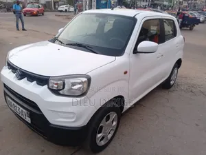 New Suzuki S-Presso 2023 Blanc