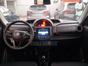 New Suzuki S-Presso 2023 Blanc