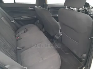 Suzuki Dzire 2023 Blanc