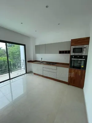 4chbre Appartement dans Location Riviera, Cocody à Louer