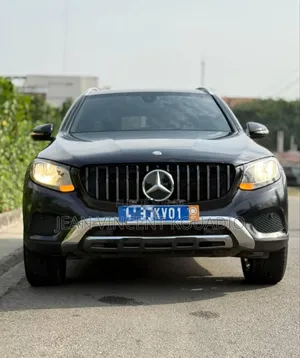 Photo - Mercedes-Benz GLC-Class 2018 Noir