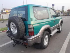 Toyota Land Cruiser Prado 1999 Vert
