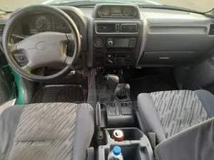 Toyota Land Cruiser Prado 1999 Vert