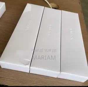 Apple Watch S9 41mm Neuf Et Scellés Dans Le Carton.