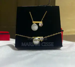 Les Bijoux