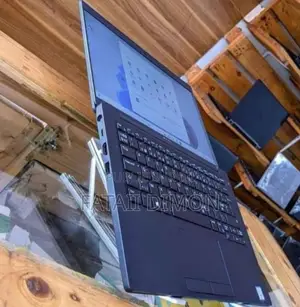 New Dell Latitude 12 E7275 8GB Intel Core I7 SSD 256GB