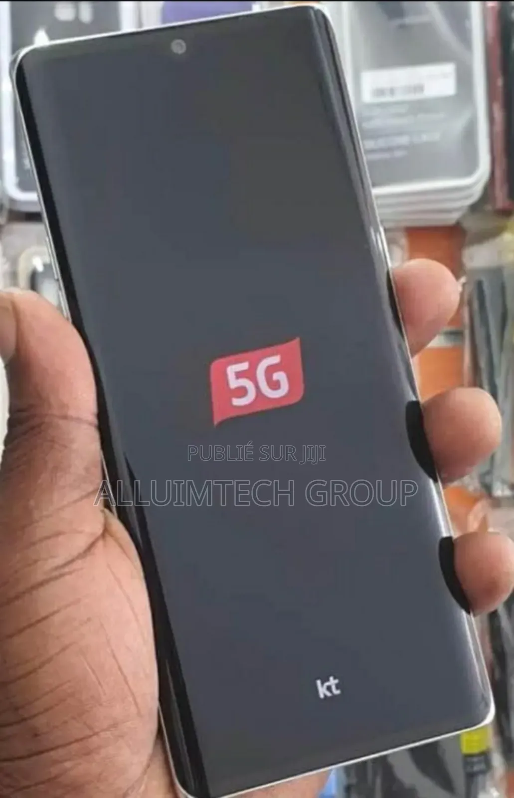 Neuf LG Velvet 5G 128 GB Noir