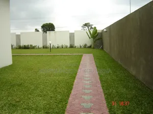 12chbre Duplex dans 1, Cocody à Vendre