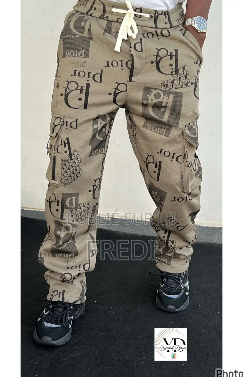 Cargo Homme De Qualité