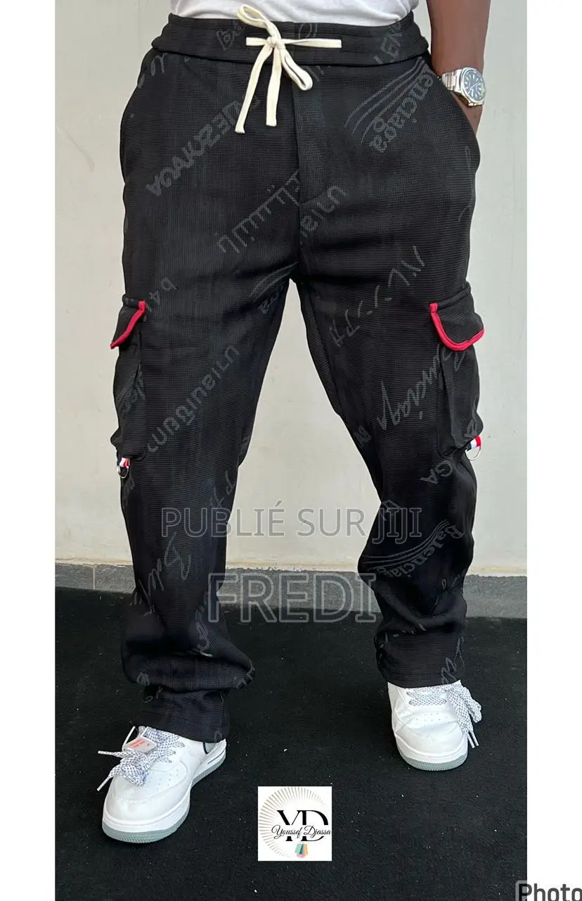 Cargo Homme De Qualité