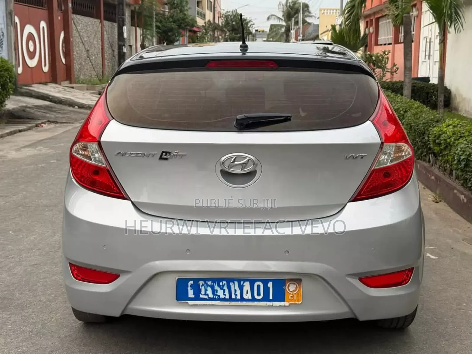 Hyundai Accent SE Sedan 2017 Ivoire