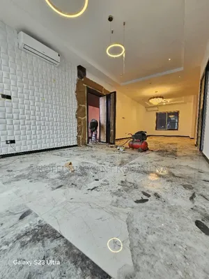 6chbre Duplex dans Winner Immobilier, Cocody à Vendre