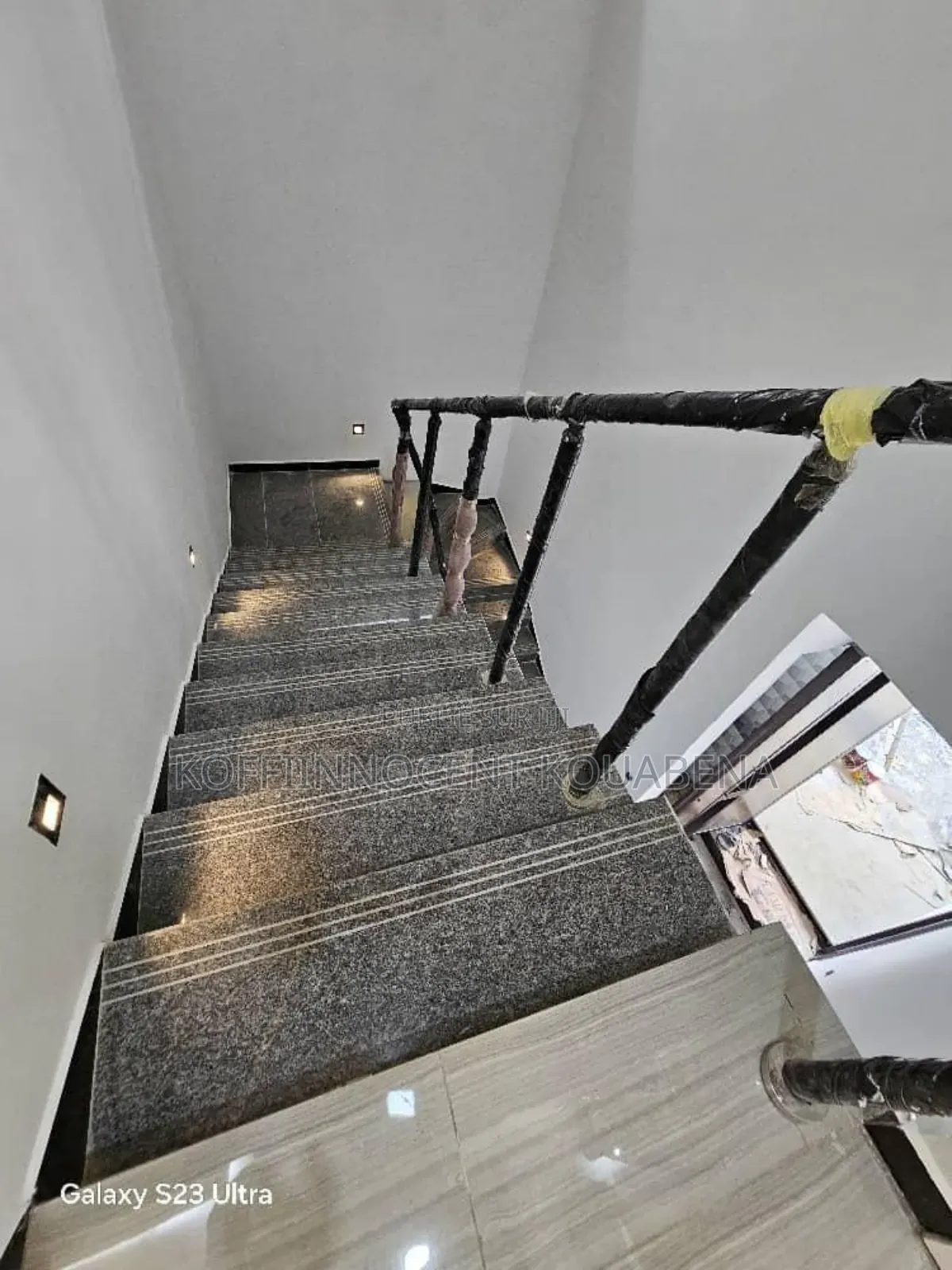 6chbre Duplex dans Winner Immobilier, Cocody à Vendre