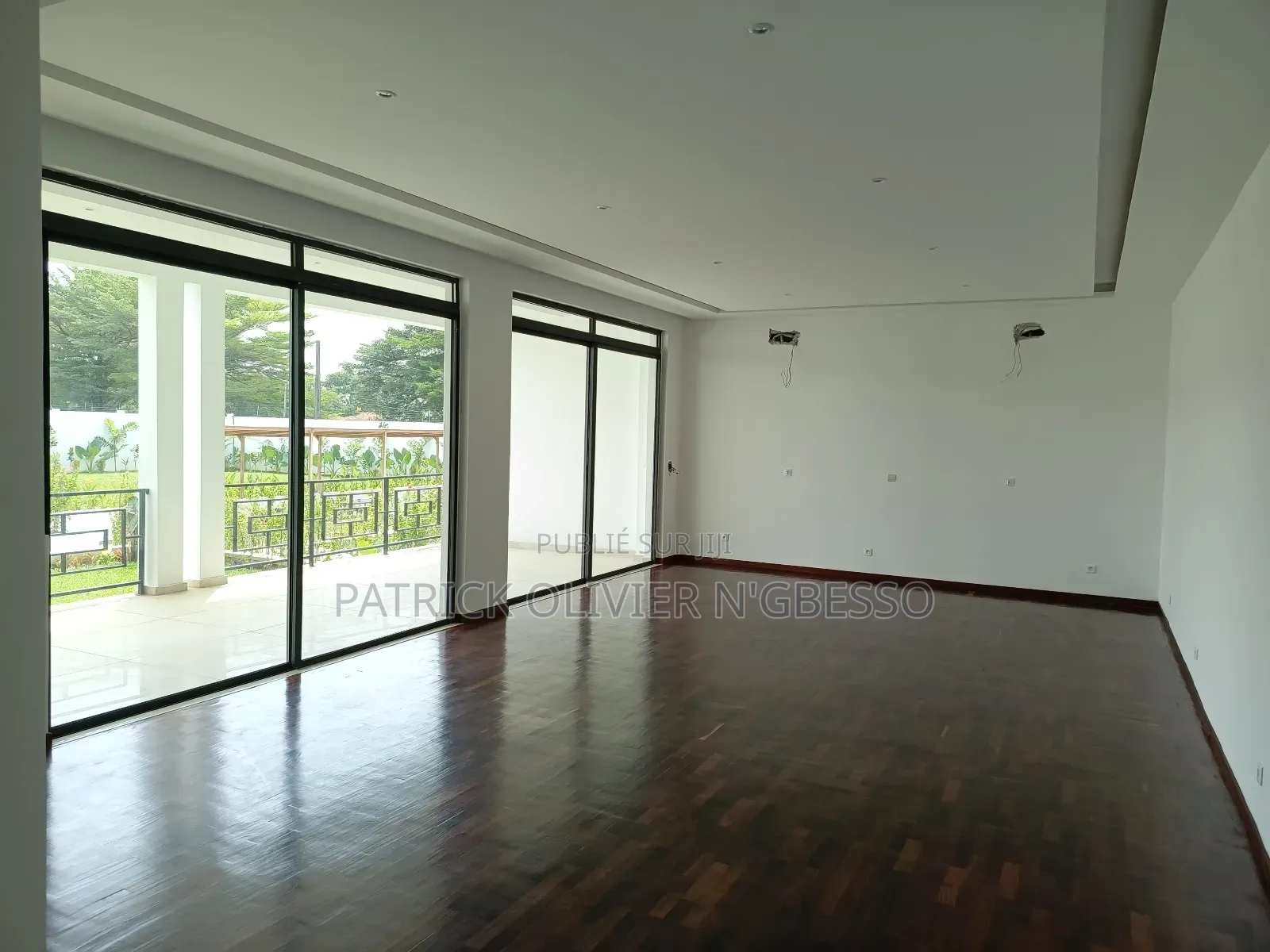 4chbre Appartement dans Phoenix Tc Immo, Cocody à Louer