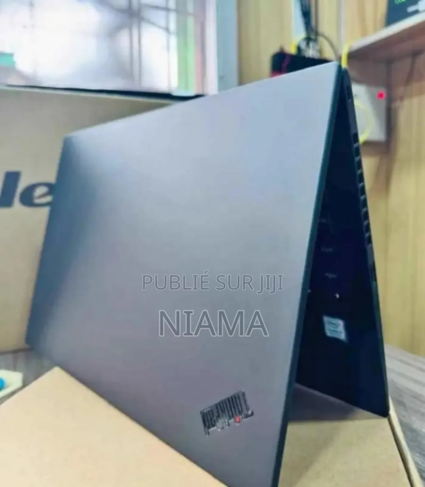 New Lenovo ThinkPad X1 Carbon 8GB Intel Core I5 SSD 256GB