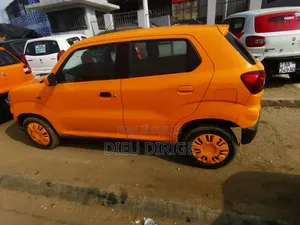 Suzuki S-Presso 2023 Orange