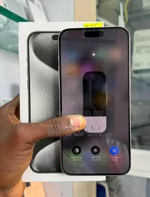 New Apple iPhone 15 Pro Max 256 GB Autre