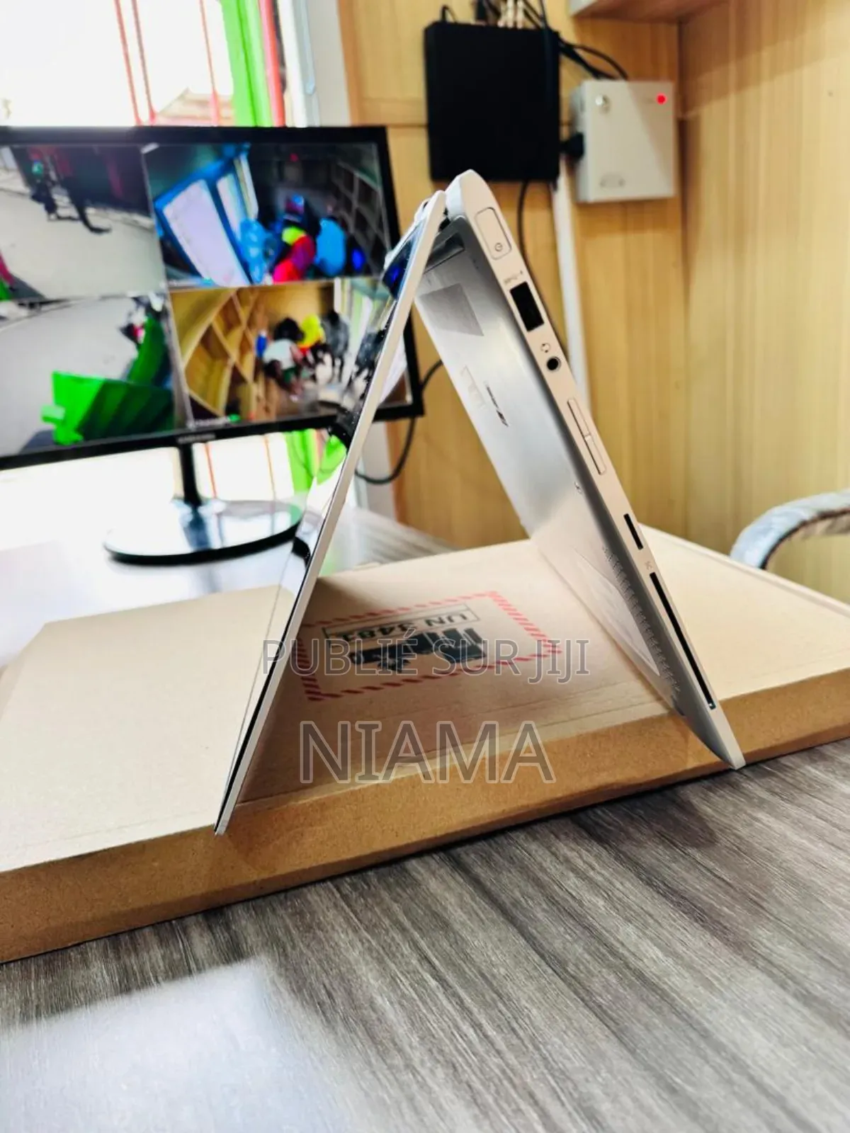 New HP EliteBook X360 1030 G2 8GB Intel Core I5 SSD 256GB