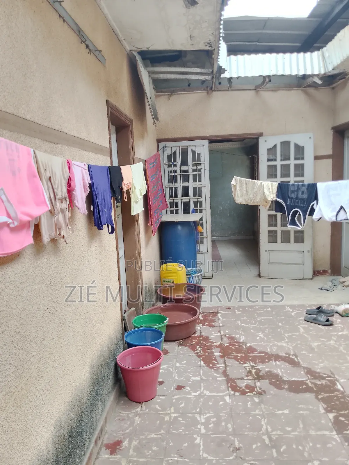 5chbre Villa dans Zié Multi-Service, Anyama à Vendre