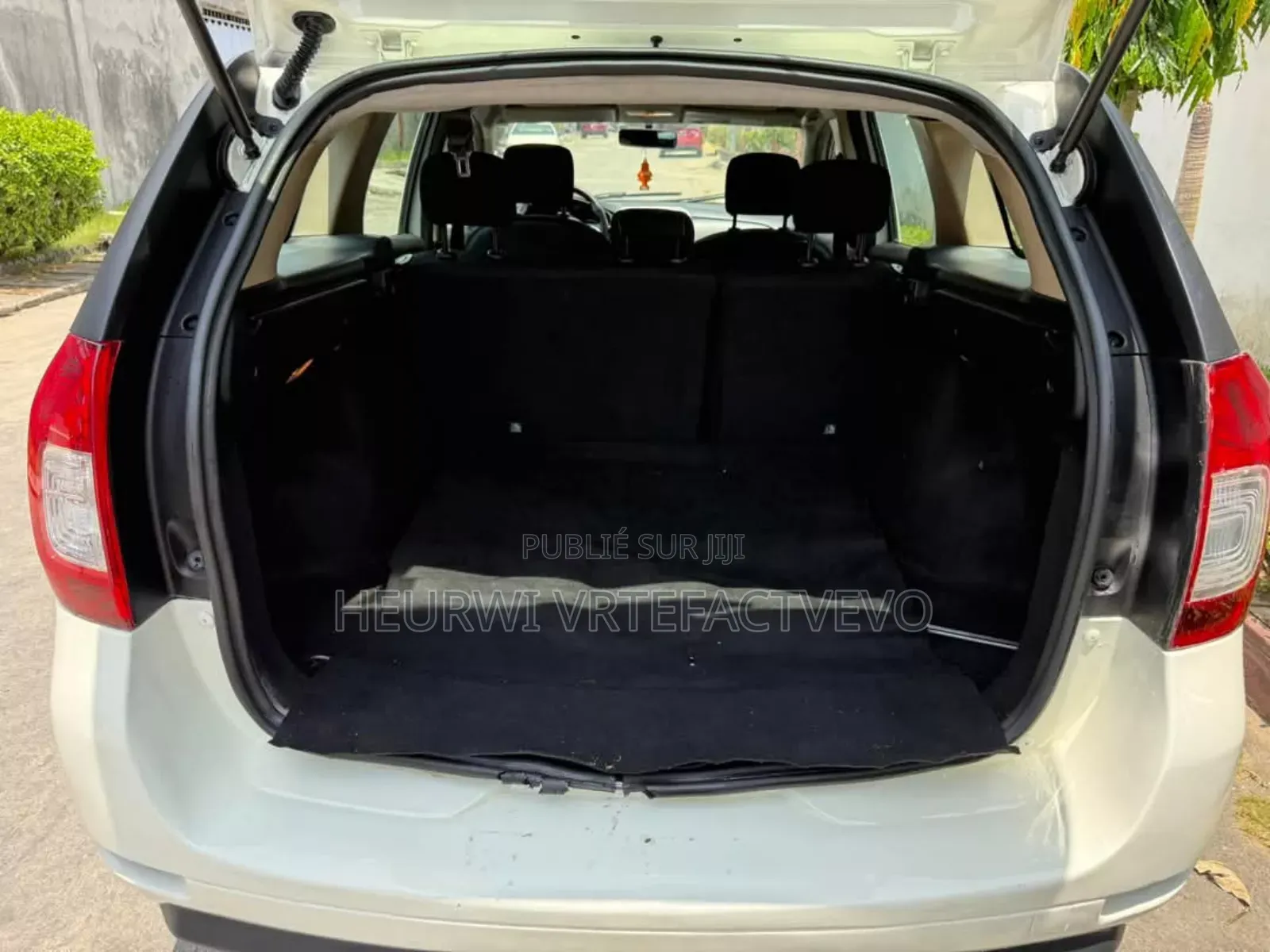 Renault Laguna 2018 Blanc