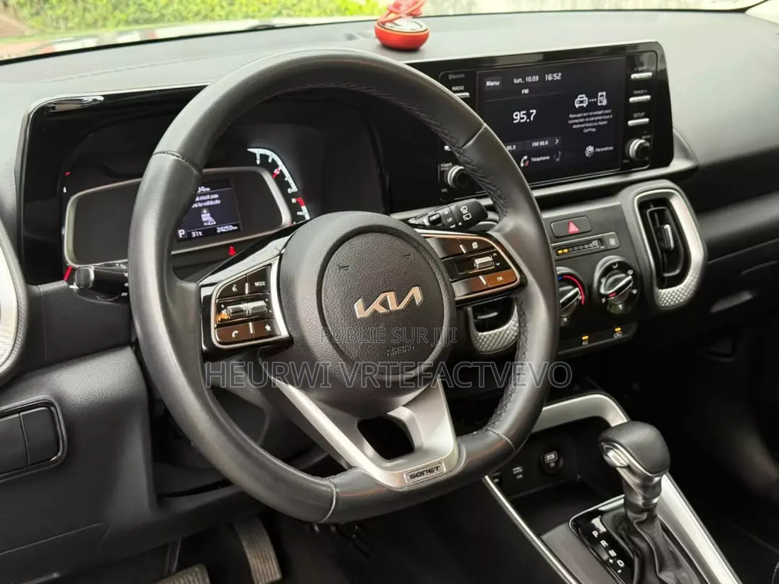 New Kia Sedona 2023 Gris