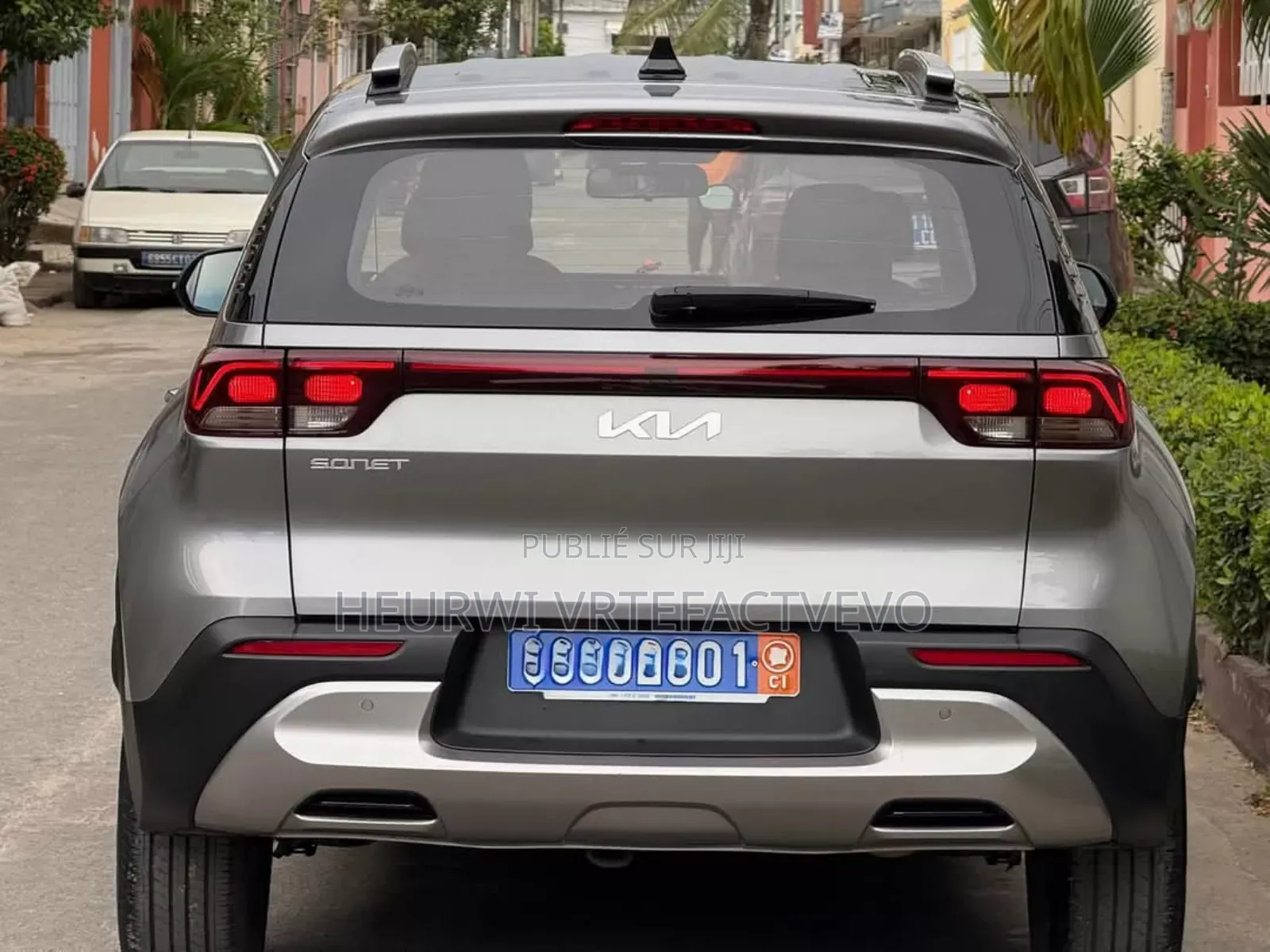 New Kia Sedona 2023 Gris