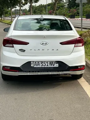 Hyundai Elantra Limited 2020 Blanc