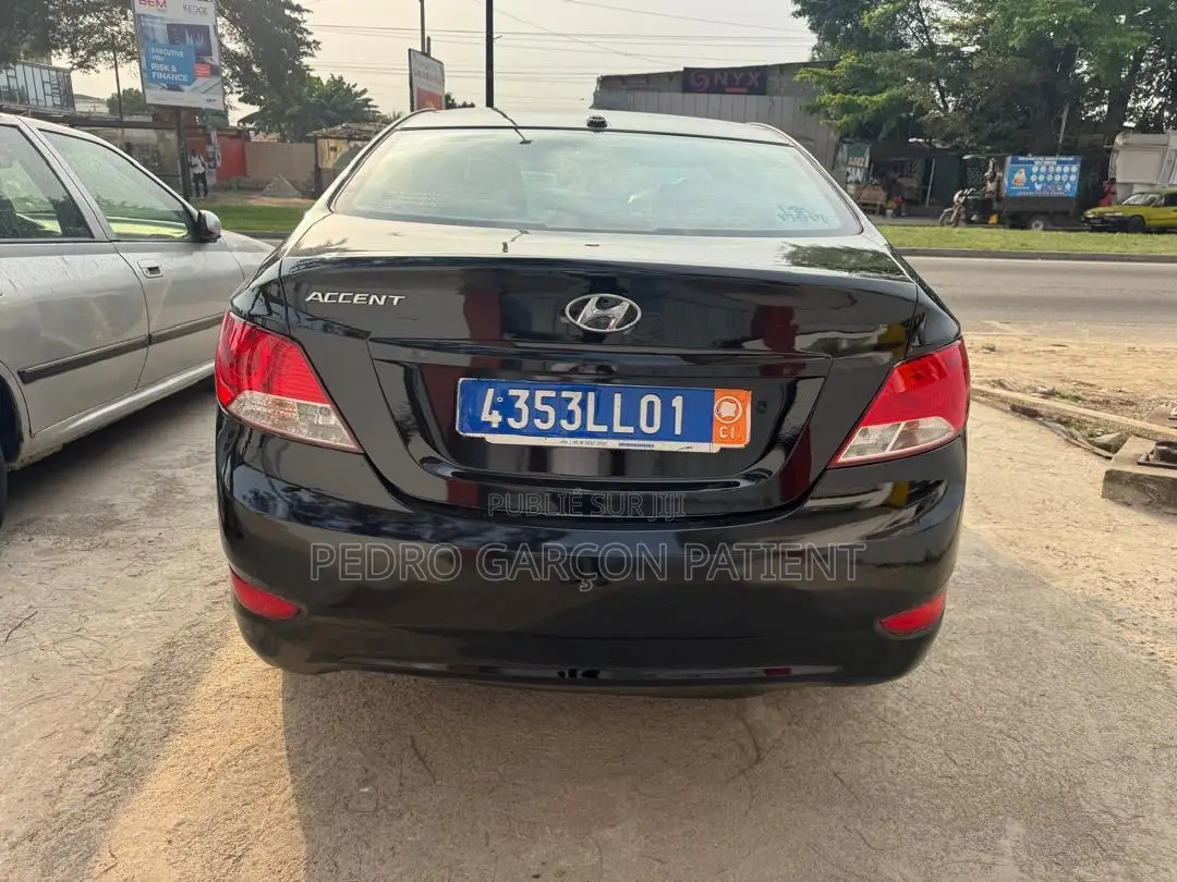 Hyundai Accent 2017 Noir