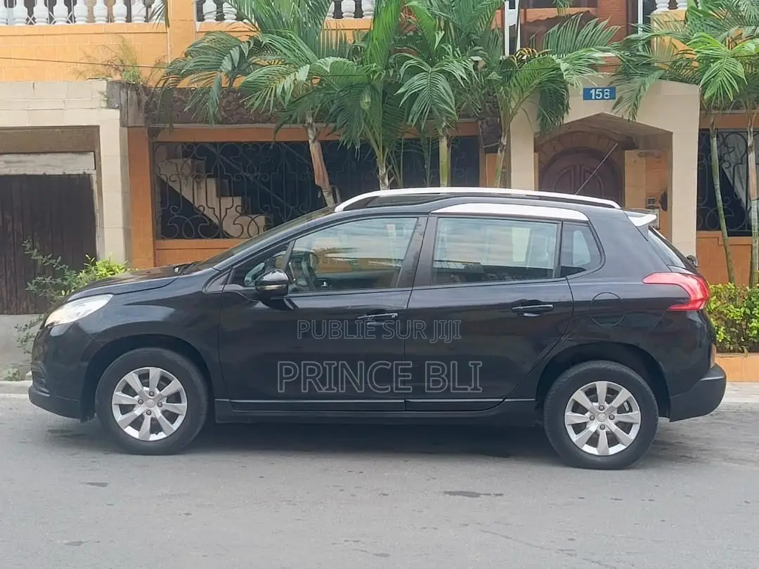 PEUGEOT 2008 2015 Noir
