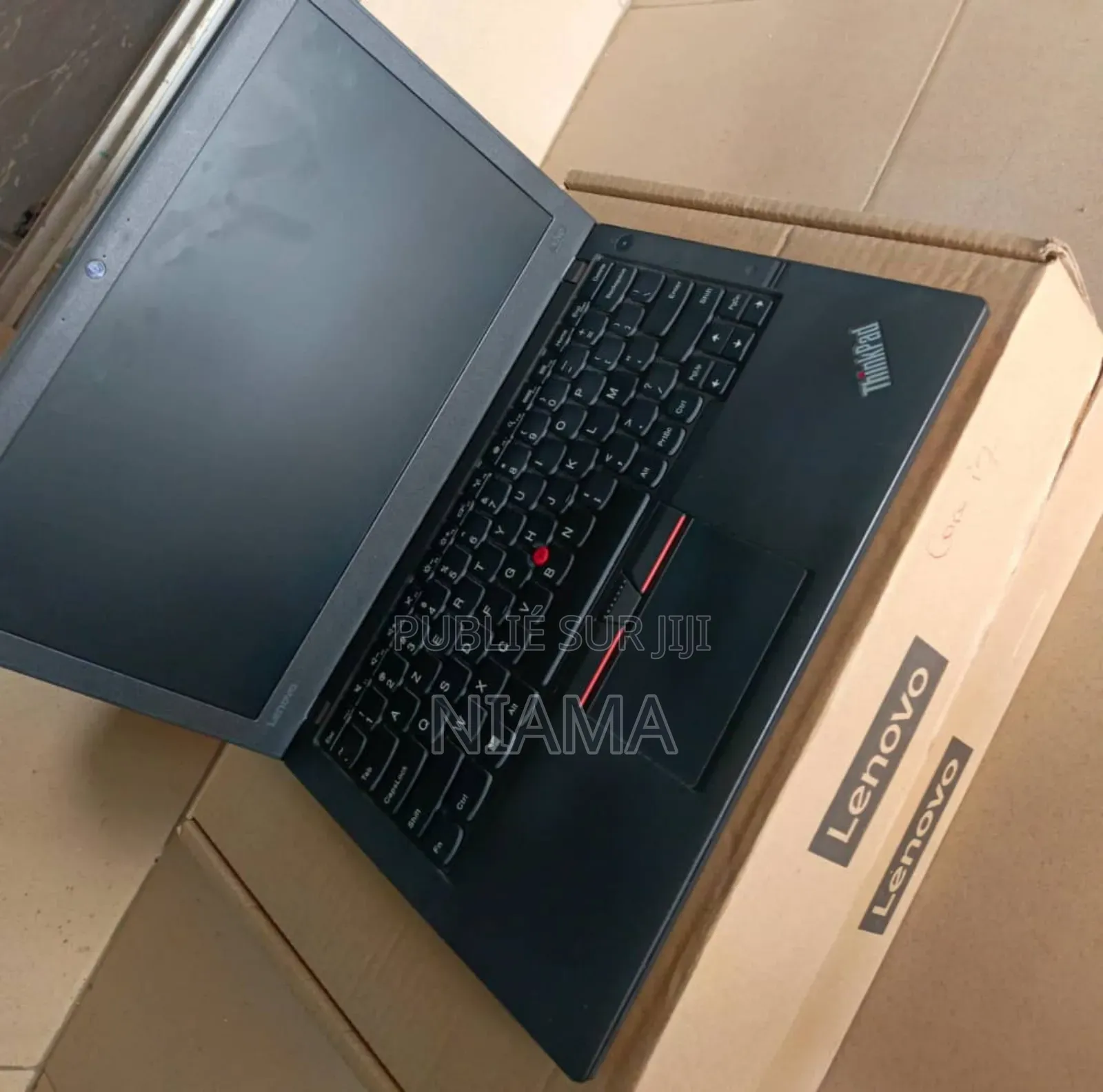 New Lenovo ThinkPad X260 8GB Intel Core I7 SSD 256GB
