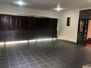 Photo - 5chbre Duplex dans Grand-Bassam à Vendre