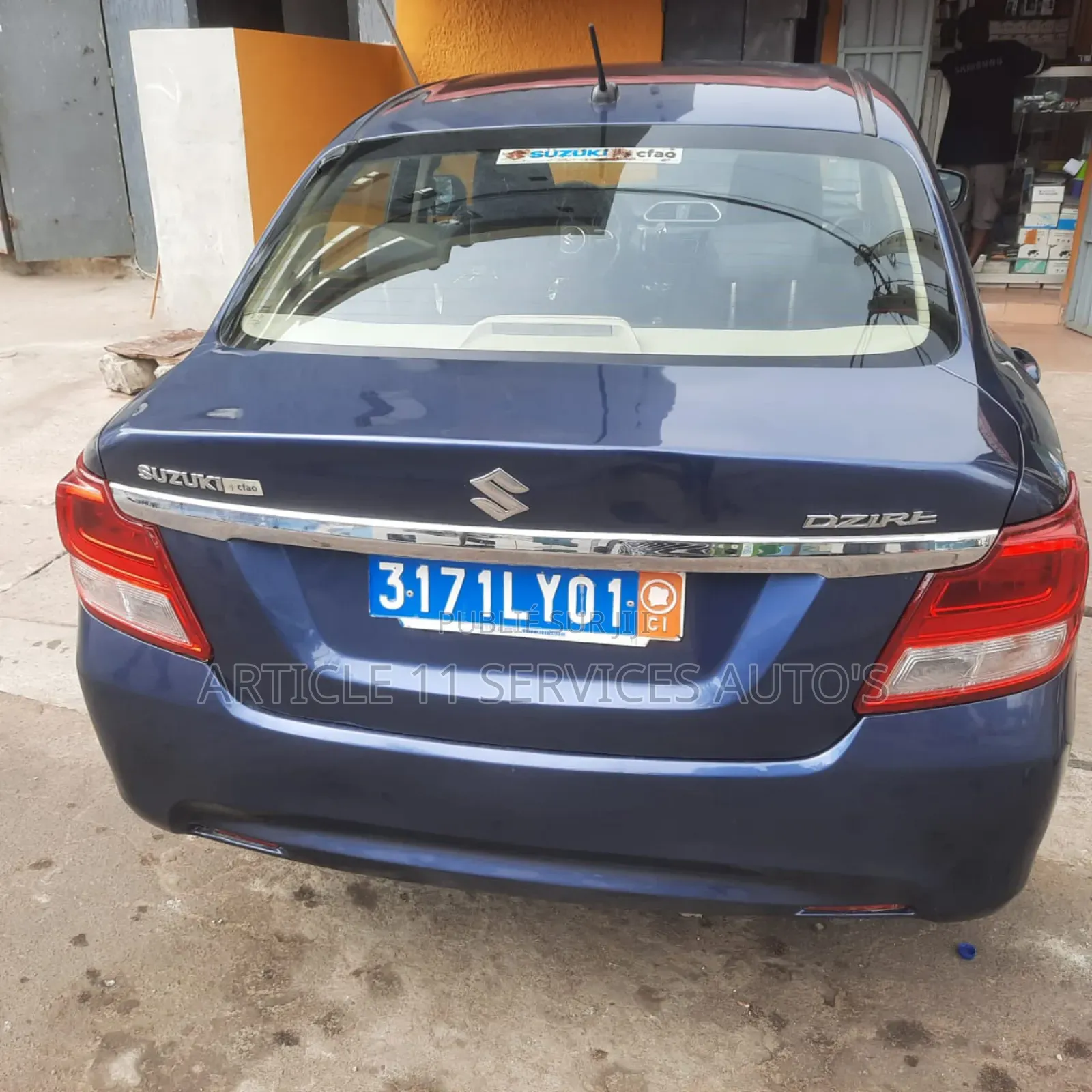 Suzuki Dzire 2023 Bleu