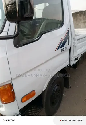 Hyundai H1 2012 Blanc