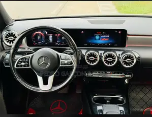 Mercedes-Benz 220 2020 Gris