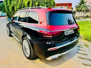 New Mercedes-Benz GLS-Class 2023 Rouge