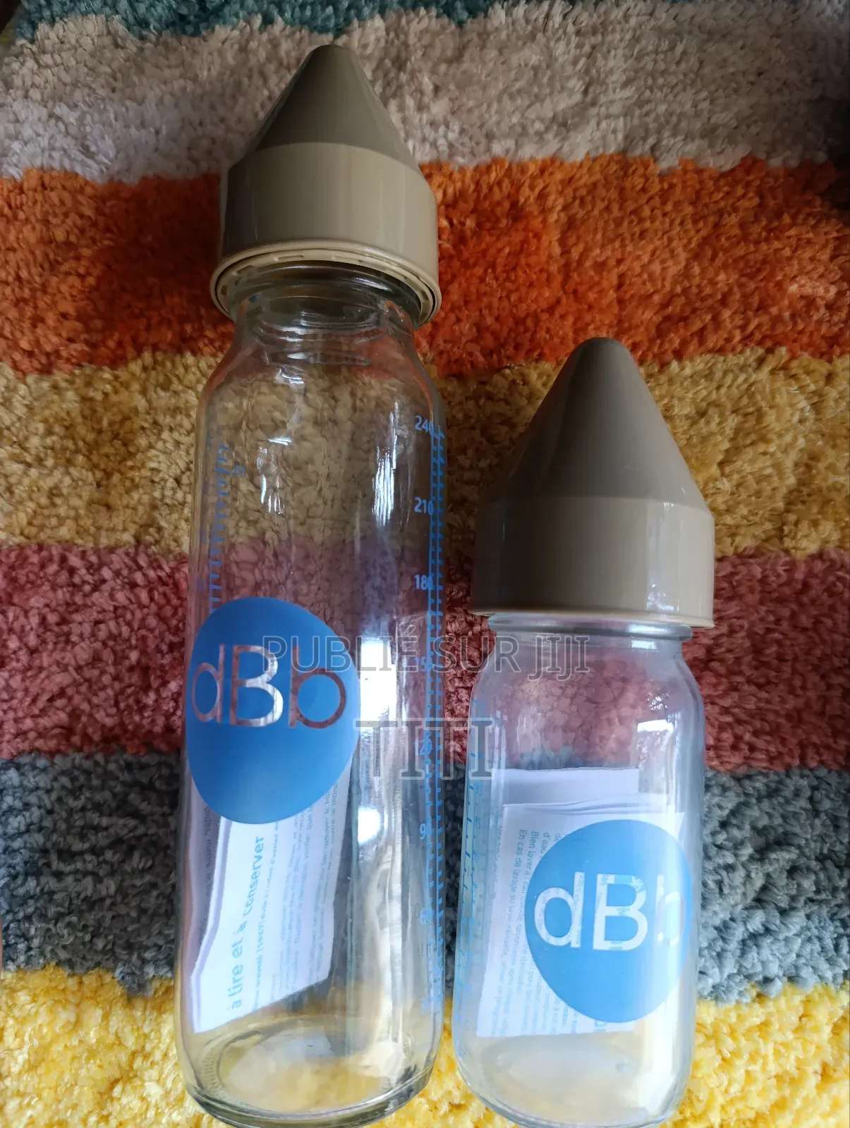 Biberon en Verre Et en Plastique