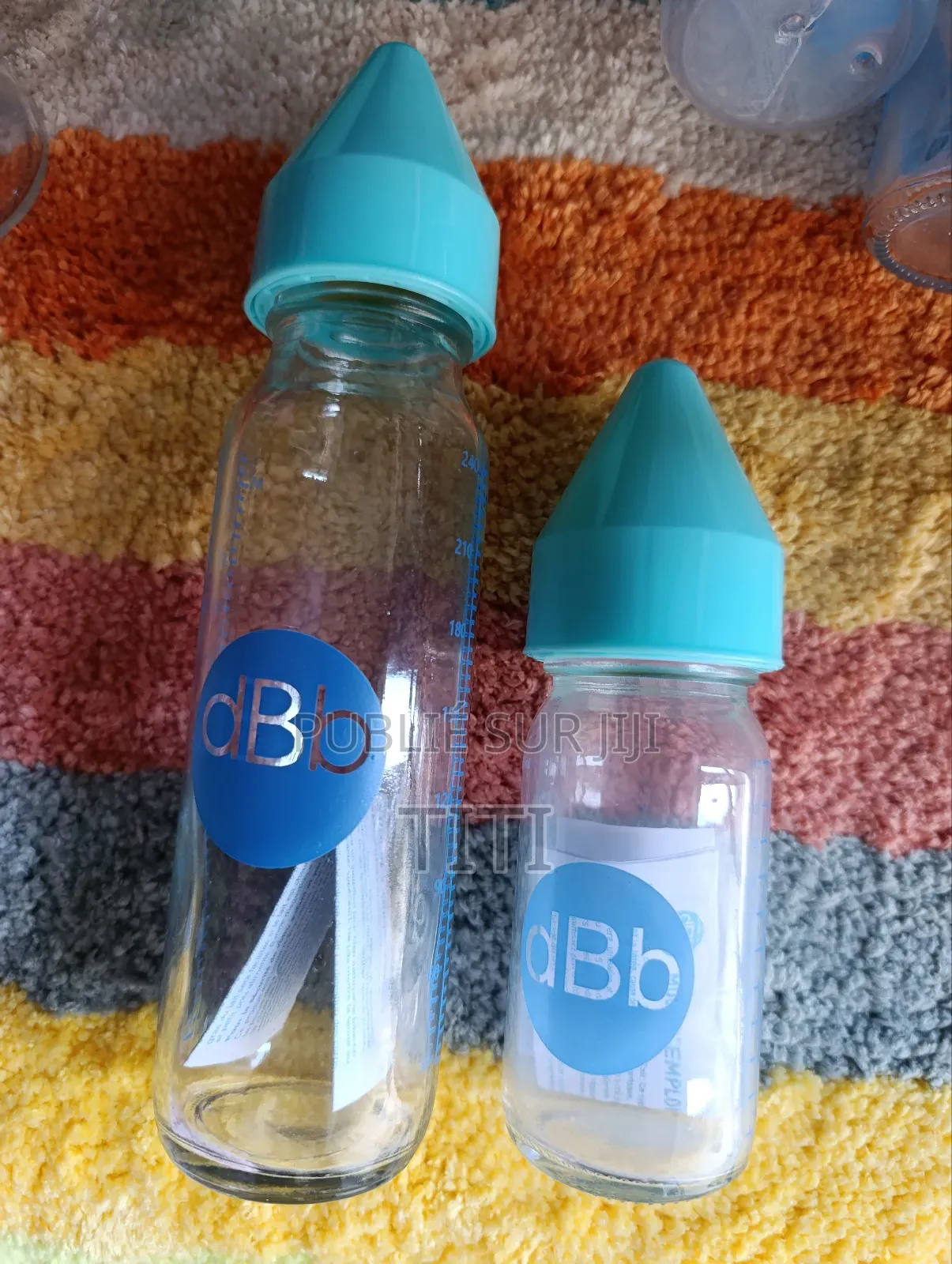 Biberon en Verre Et en Plastique