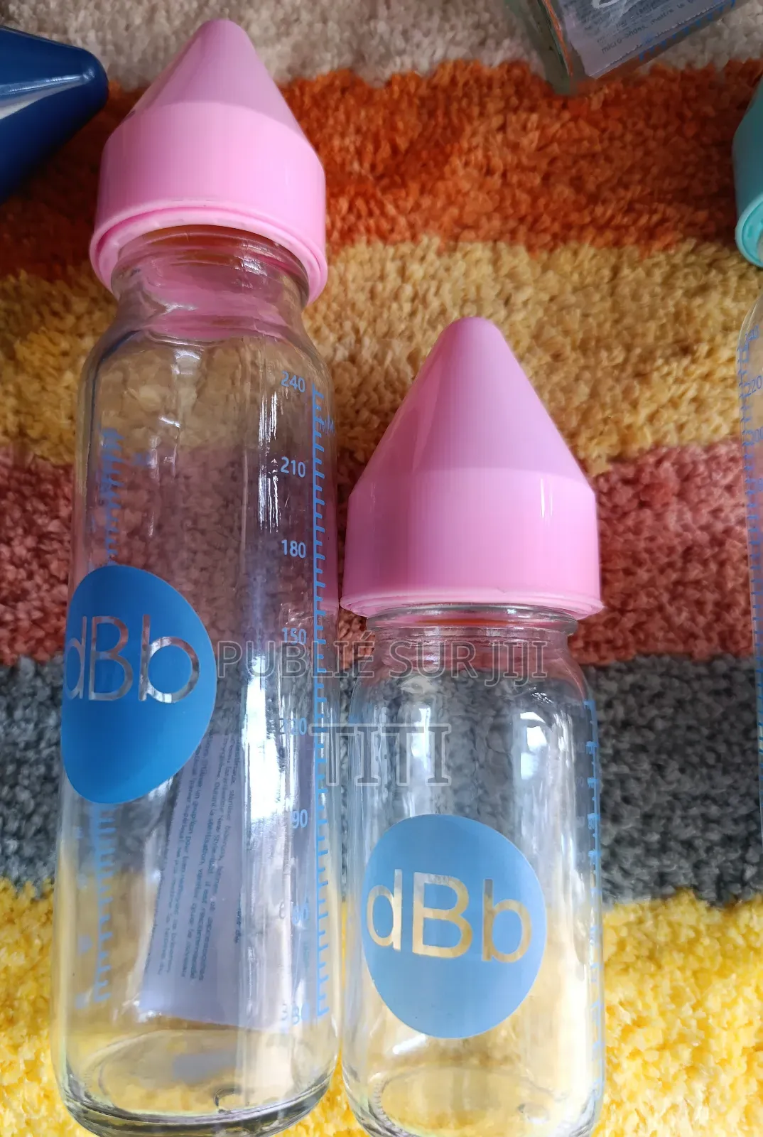 Biberon en Verre Et en Plastique