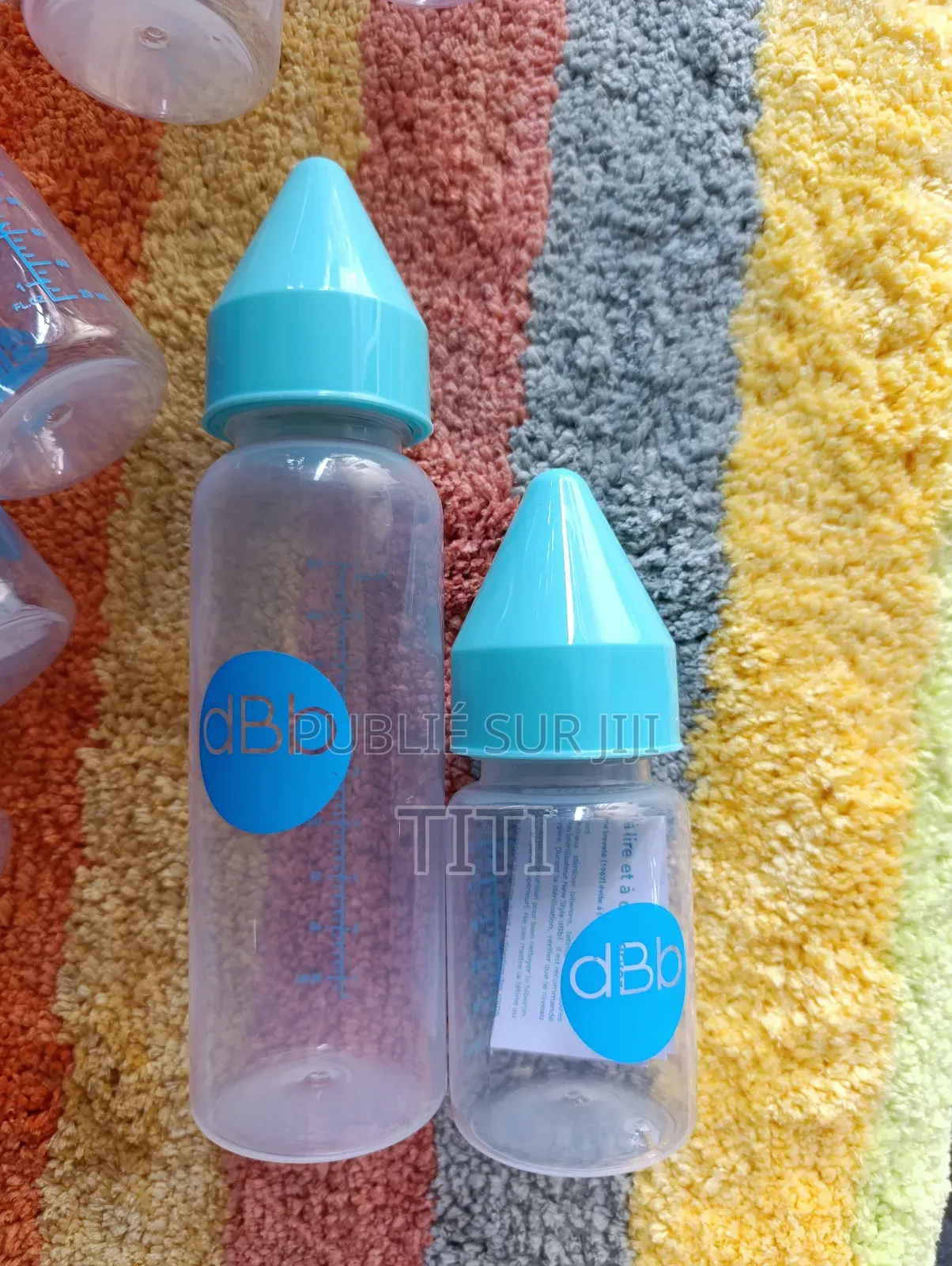 Biberon en Verre Et en Plastique